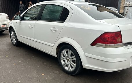 Opel Astra H, 2011 год, 645 000 рублей, 5 фотография