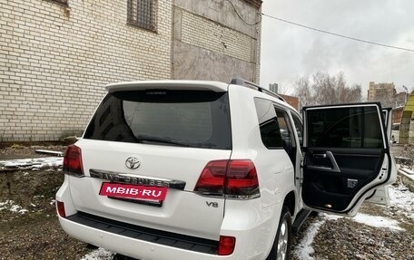 Toyota Land Cruiser 200, 2012 год, 3 250 000 рублей, 20 фотография