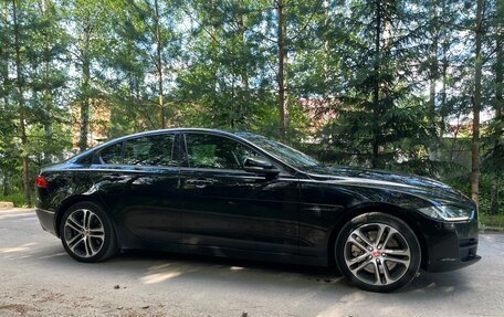 Jaguar XE I рестайлинг, 2016 год, 2 490 000 рублей, 17 фотография