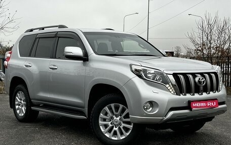 Toyota Land Cruiser Prado 150 рестайлинг 2, 2017 год, 4 400 000 рублей, 1 фотография