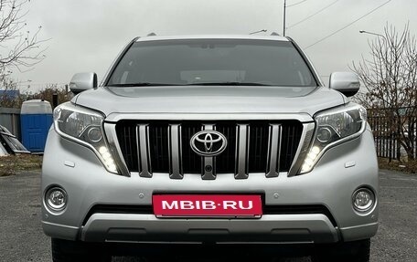 Toyota Land Cruiser Prado 150 рестайлинг 2, 2017 год, 4 400 000 рублей, 14 фотография