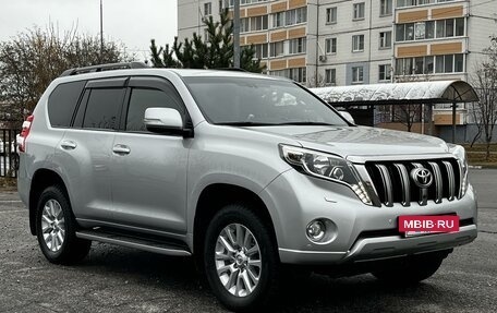 Toyota Land Cruiser Prado 150 рестайлинг 2, 2017 год, 4 400 000 рублей, 12 фотография