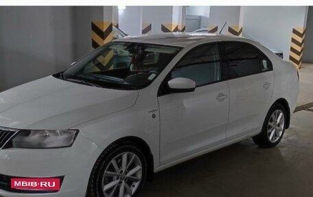 Skoda Rapid I, 2015 год, 1 300 000 рублей, 4 фотография