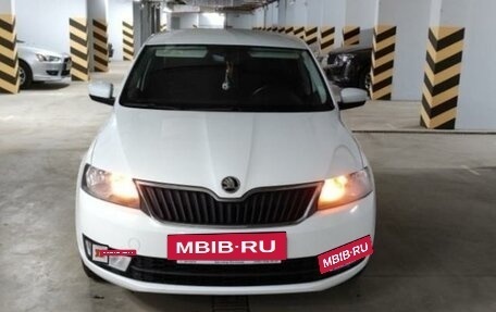 Skoda Rapid I, 2015 год, 1 300 000 рублей, 6 фотография