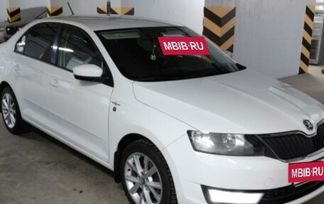 Skoda Rapid I, 2015 год, 1 300 000 рублей, 10 фотография