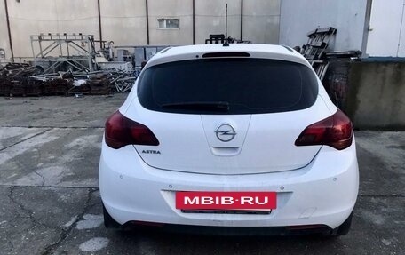 Opel Astra J, 2011 год, 790 000 рублей, 5 фотография