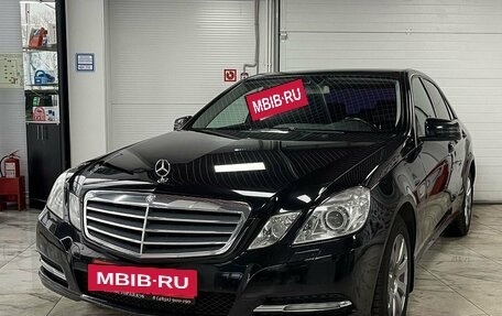 Mercedes-Benz E-Класс, 2011 год, 1 749 000 рублей, 2 фотография