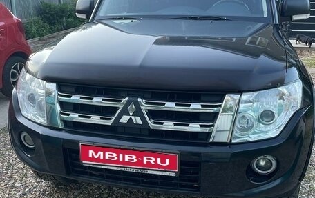 Mitsubishi Pajero IV, 2013 год, 2 270 000 рублей, 1 фотография