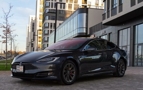 Tesla Model S I, 2018 год, 5 000 000 рублей, 4 фотография