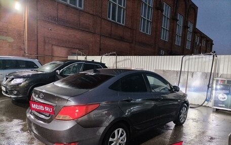 Hyundai Solaris II рестайлинг, 2012 год, 650 000 рублей, 2 фотография