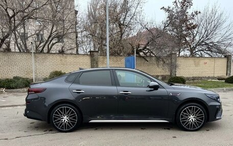 KIA Optima IV, 2018 год, 2 700 000 рублей, 11 фотография