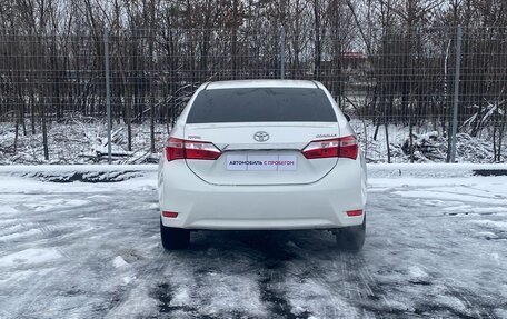 Toyota Corolla, 2013 год, 1 200 000 рублей, 6 фотография