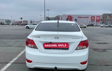 Hyundai Solaris II рестайлинг, 2014 год, 990 000 рублей, 7 фотография