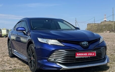 Toyota Camry, 2017 год, 2 900 000 рублей, 1 фотография