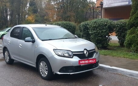 Renault Logan II, 2017 год, 420 000 рублей, 2 фотография