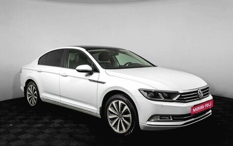 Volkswagen Passat B8 рестайлинг, 2015 год, 1 800 000 рублей, 4 фотография