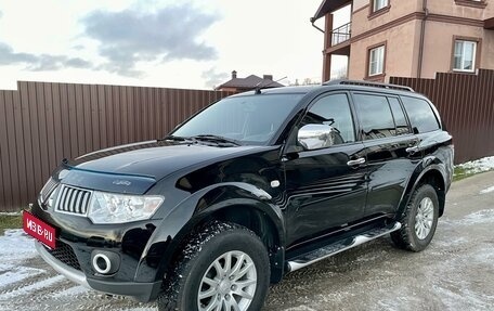 Mitsubishi Pajero Sport II рестайлинг, 2013 год, 2 150 000 рублей, 1 фотография