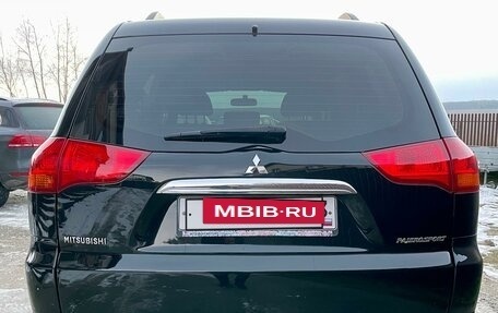 Mitsubishi Pajero Sport II рестайлинг, 2013 год, 2 150 000 рублей, 8 фотография