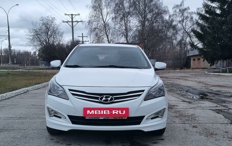 Hyundai Solaris II рестайлинг, 2014 год, 890 000 рублей, 2 фотография