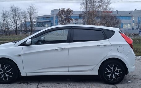 Hyundai Solaris II рестайлинг, 2014 год, 890 000 рублей, 8 фотография