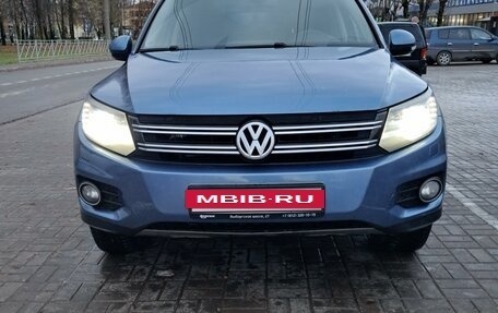 Volkswagen Tiguan I, 2011 год, 1 280 000 рублей, 2 фотография