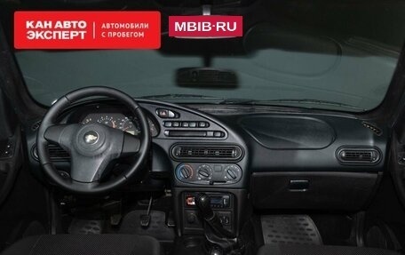 Chevrolet Niva I рестайлинг, 2012 год, 682 000 рублей, 7 фотография