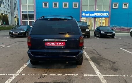 Chrysler Voyager IV, 2002 год, 356 000 рублей, 4 фотография