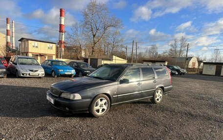 Volvo V70 III рестайлинг, 1999 год, 399 700 рублей, 2 фотография