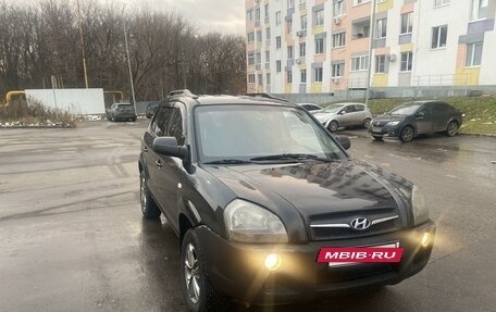 Hyundai Tucson III, 2008 год, 740 000 рублей, 3 фотография