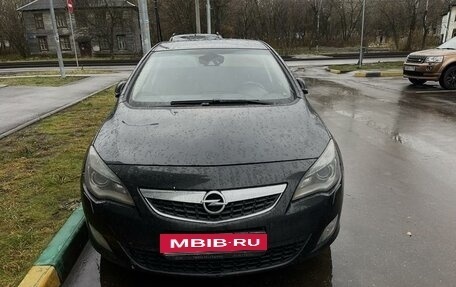 Opel Astra J, 2011 год, 900 000 рублей, 5 фотография