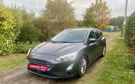 Ford Focus IV, 2018 год, 1 580 000 рублей, 2 фотография