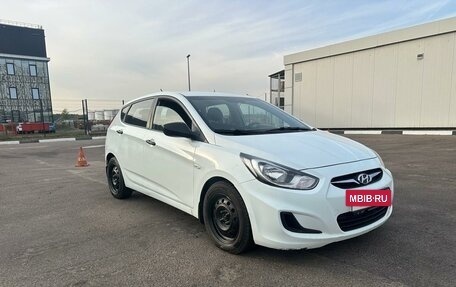 Hyundai Solaris II рестайлинг, 2013 год, 785 000 рублей, 3 фотография