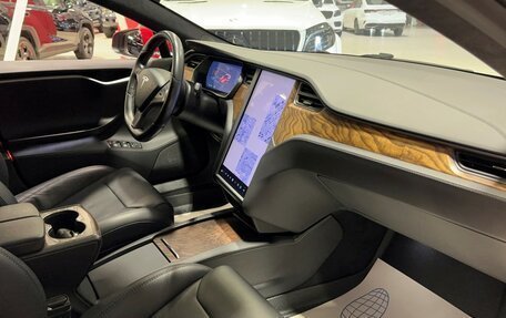 Tesla Model S I, 2018 год, 3 887 000 рублей, 16 фотография