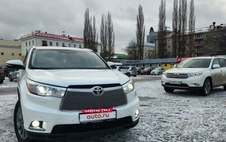 Toyota Highlander III, 2014 год, 3 290 000 рублей, 16 фотография