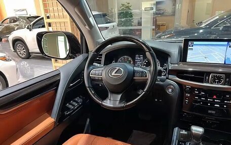 Lexus LX III, 2020 год, 23 000 000 рублей, 10 фотография