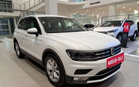 Volkswagen Tiguan II, 2017 год, 2 897 000 рублей, 7 фотография