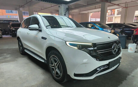 Mercedes-Benz EQC, 2023 год, 5 150 000 рублей, 2 фотография