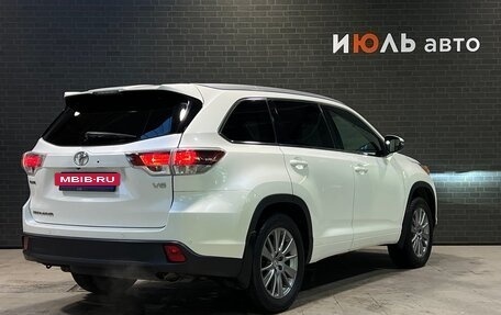 Toyota Highlander III, 2014 год, 2 960 000 рублей, 5 фотография