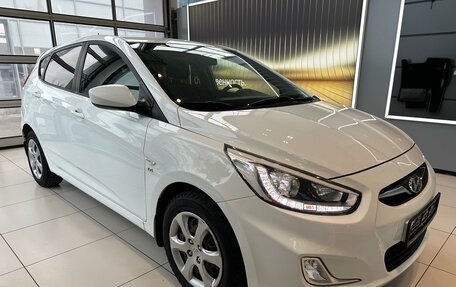 Hyundai Solaris II рестайлинг, 2013 год, 1 150 000 рублей, 3 фотография