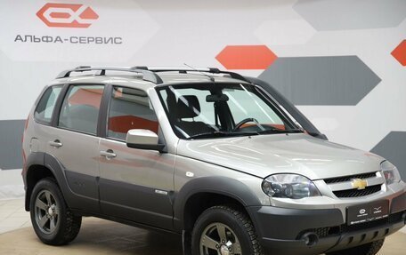 Chevrolet Niva I рестайлинг, 2016 год, 690 000 рублей, 3 фотография