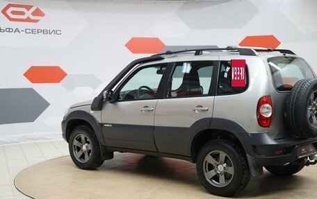 Chevrolet Niva I рестайлинг, 2016 год, 690 000 рублей, 7 фотография