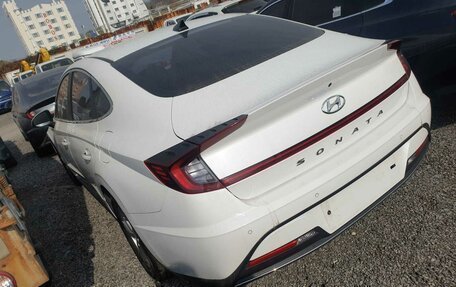 Hyundai Sonata VIII, 2019 год, 2 200 000 рублей, 2 фотография