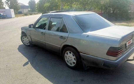 Mercedes-Benz W124, 1987 год, 155 000 рублей, 3 фотография