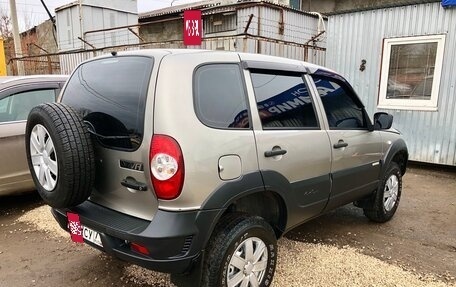 Chevrolet Niva I рестайлинг, 2017 год, 655 000 рублей, 3 фотография