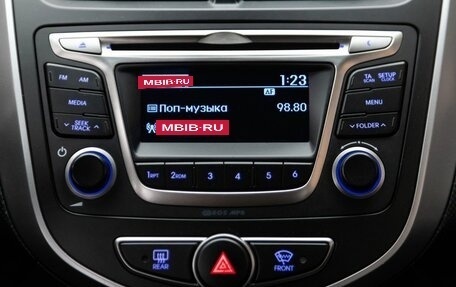 Hyundai Solaris II рестайлинг, 2015 год, 1 308 000 рублей, 24 фотография