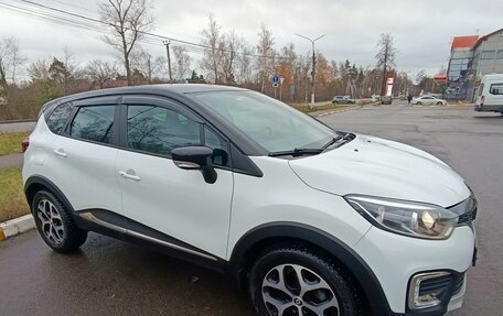 Renault Kaptur I рестайлинг, 2019 год, 1 900 000 рублей, 1 фотография