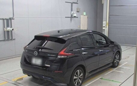 Nissan Leaf II, 2019 год, 1 750 000 рублей, 3 фотография