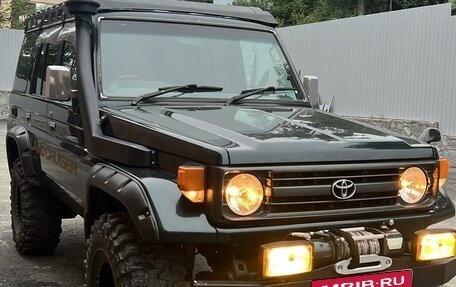 Toyota Land Cruiser 70, 1995 год, 3 200 000 рублей, 9 фотография