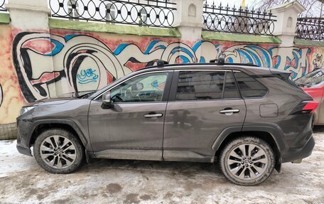 Toyota RAV4, 2020 год, 3 600 000 рублей, 14 фотография