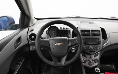 Chevrolet Aveo III, 2014 год, 675 000 рублей, 6 фотография